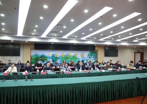 广西部署耕地；ず秃由铰袒占渥ㄏ罟婊僭旃ぷ “破局”耕林空间矛盾
